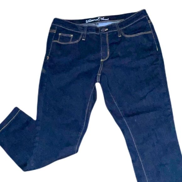 Universal Thread Ankle Jeans  - Picture 2 of 6